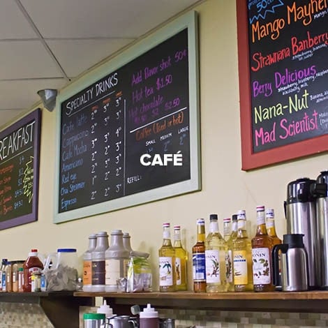 PostcardMania cafe